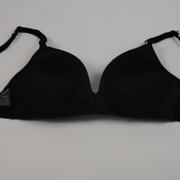 Lively Black Wireless Bra - Picture 8 of 8